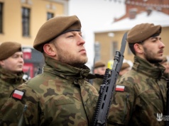 Przysięga na Rynku w Trzebini. Blisko 70 ochotników wstąpiło do 11 Małopolskiej Brygady Obrony Terytorialnej