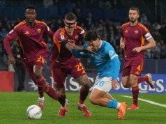 Cios za cios w derbach słońca. Zespół Polaka ma czego żałować