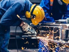 Polska gospodarka rośnie, ale jest problem na rynku pracy