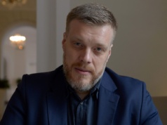 Adrian Zandberg o programie SAFE. "Dziwne teorie spiskowe"