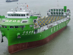 Chiny wodują największy na świecie w pełni elektryczny kontenerowiec