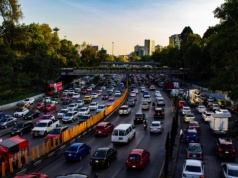 Zamiast stać w korku, 