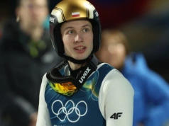 Kacper Tomasiak trafił fatalnie! Brak szczęścia na olimpijskiej skoczni