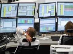 Europejski rynek akcji zaczął tydzień niewielkim wzrostem. Rekord giełdy w Londynie