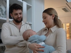 Andziaks zdradziła imię syna. Internautka: Piękne, ale nie można po polsku?