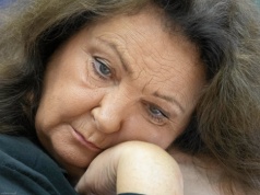 Tragedia przerwała jej szczęście. Anna Dymna musiała zaczynać od nowa. Pokonała prawdziwe piekło