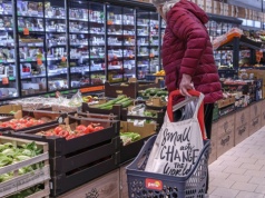 Nowe przepisy. Od wtorku owoce i warzywa tylko z flagą kraju pochodzenia