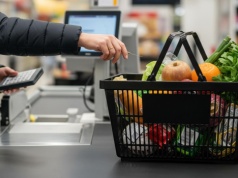 Od dziś nowe oznaczenia na owoce i warzywa w sklepach!