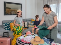 Zapisy na kolonie ruszyły. "Nie zapłacę 3 tys. złotych za tydzień kąpania się w morzu"