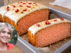 Ciasto kisielowe Ewy Wachowicz – tak dobre, że trudno nie zjeść całej blachy od razu