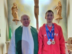 Kacper Tomasiak i religijny wymiar startów podczas igrzysk w Mediolanie