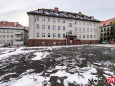 Tu miała przenieść się filia Wojewódzkiego Urzędu Pracy. Opóźnia się rozpoczęcie przebudowy