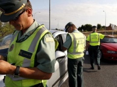 Karnawał na drogach: 214 tys. mandatów i apel o rozwagę