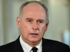 Wiceminister opuszcza Polskę 2050. 