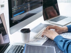 Nastał czas szybkiego ponoszenia porażek. Menedżerowie w korporacjach biorą lekcje z Doliny Krzemowej