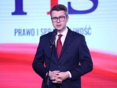 Müller: rząd wycofuje się z kluczowego ruchu ws. Mercosur
