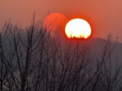 Piła: Poruszone wspomnienia w blasku dnia. Niezwykła wystawa fotografii