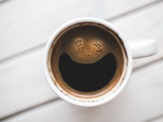 Uczniowie będą mogli kupić w szkole kawę