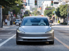 Tesla „Robotaxi” ma 4 razy więcej kolizji od kierowcy-człowieka