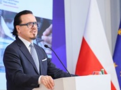 Zatrudnienie w spółkach. Minister: nie chcemy widzieć czynnych działaczy politycznych