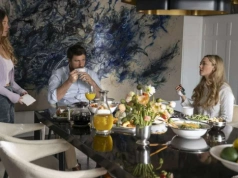 Thriller, który rozwala schematy. Głośna ekranizacja trafia do widzów