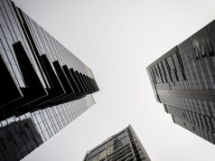 Liderzy firm redefiniują komunikację przez pryzmat ryzyka i zaufania