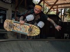 Zeszyt tu zeszyt tam: Krzysztof "Ceentaur" Pietrowicz o tatuażach, deskorolce i muzyce