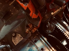 Jak dobrać sprężarkę śrubową do potrzeb zakładu? 5 najważniejszych parametrów