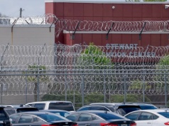 Dwumiesięczne dziecko deportowane przez ICE. Jego rodzinie pozwolono zabrać jedynie 190 dol.