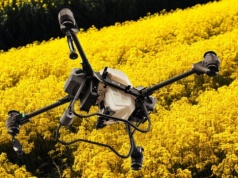 Nowe przepisy: opryski dronami na polach bez ostrzegania