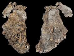 Tkanina z epoki lodowcowej stanowi niesamowity dowód. Archeolodzy mówią o rekordzie