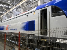 Szykuje się rewolucja w podróżowaniu pociągami po Polsce. Już w 2027 r.