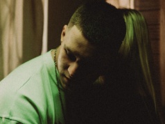 Turski „Polepione bletki łzami” – numer, który zostawia ciarki na plecach