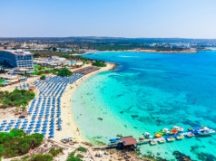 Cypr w kwietniowym słońcu ☀️🏖️ Loty i 3 noce w hotelu za 879 PLN 🇨🇾