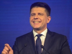 Petru już ogłasza otwarty nabór do Centrum... „Czas na działanie!”