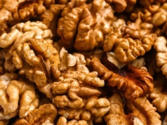 Ostrzeżenia GIS: Pestycyd w orzechach włoskich