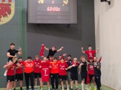 Odrobili zaległości. Pewny triumf w delegacji