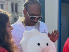 Pieroguszka podbija igrzyska! Polska maskotka trafiła do Snoop Dogga