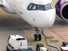 Zignorowały polecenia załogi samolotu. Musiała interweniować Straż Graniczna