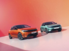 Opel Corsa YES: nowy lakier Koral Orange i więcej dodatków bez podwyżki ceny