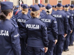 Od kryzysu do stabilizacji. Policja wychodzi z kadrowego dołka?