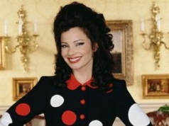 Gwałt w młodym wieku naznaczył jej życie. Serialowa "Niania" wspomina walkę z rakiem