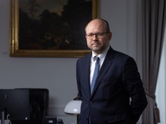 Minister Przydacz będzie uczestniczył w posiedzeniu Rady Pokoju