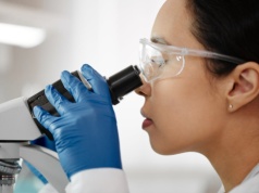 Eli Lilly: badania wykazały, że Zepbound i Taltz łagodzą objawy łuszczycy i wspomagają utratę wagi