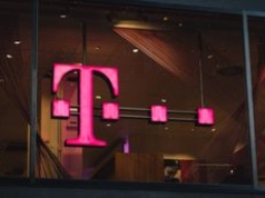 T-Mobile uruchamia Magenta AI. Zyskają wszyscy klienci