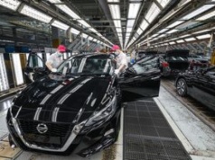 Problemy Nissana. Firma wzywa tysiące użytkowników aut do serwisów