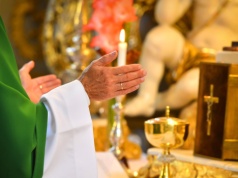 Ksiądz podsumował wydatki. Ogromna kwota podatku za wiernych