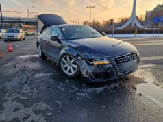 Z prawego pasa skręcała w lewo. Zderzenie aut na rondzie przy zamku w Lublinie