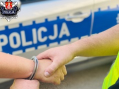 Trzech na jednego. Poszło o dziewczynę