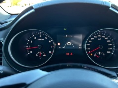 Dzięki zniżce 23 100 zł ta Kia z automatem i silnikiem 1.6 zaczyna konkurować cenowo z nowymi modelami z Chin